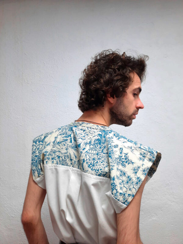 Shitsuko Sleeveless Shirt-Kimono - Image 5