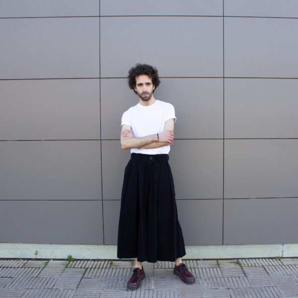 Hakama micro-corduroy trousers M - Image 2